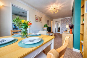 Cosy 3 bed apartment in Southam, sleeps 6